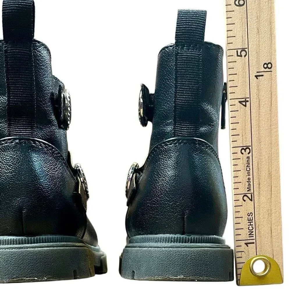 Cat & Jack Evie Lug Sole Black Ankle Boots 11